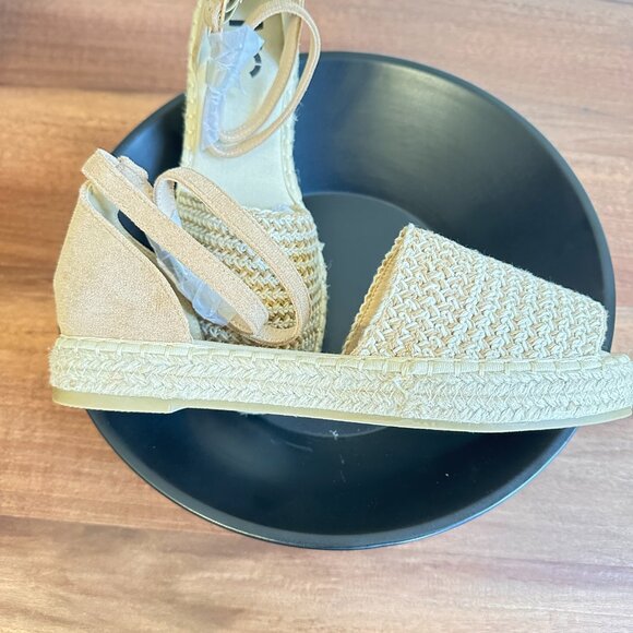Neutral Woven Espadrille Sandals – Size 9 NWOT - Picture 5 of 8